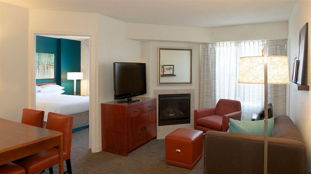 Residence Inn By Marriott Newark Silicon Valley Eksteriør billede