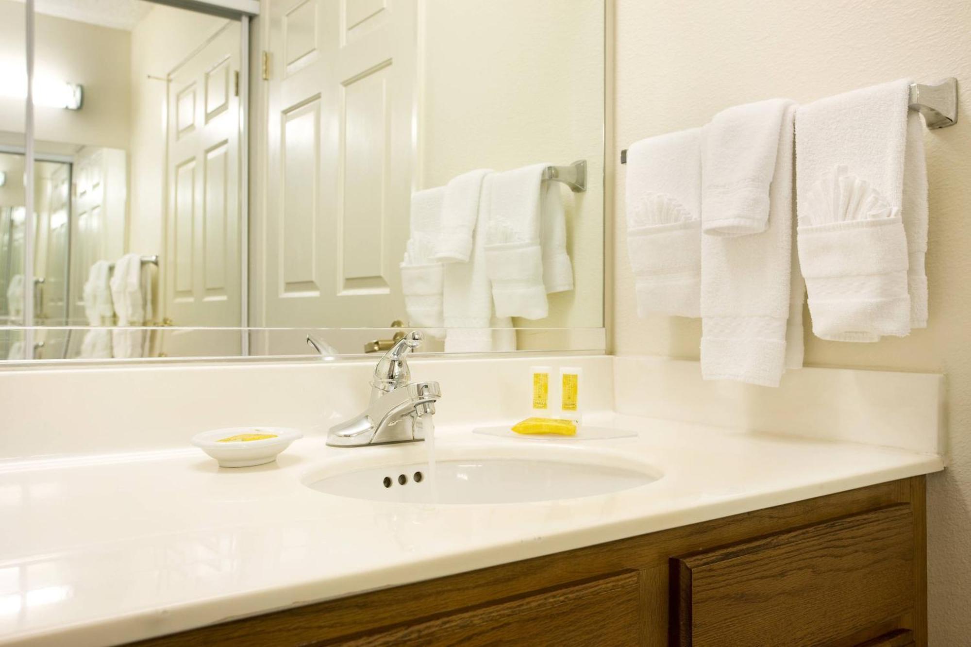 Residence Inn By Marriott Newark Silicon Valley Eksteriør billede