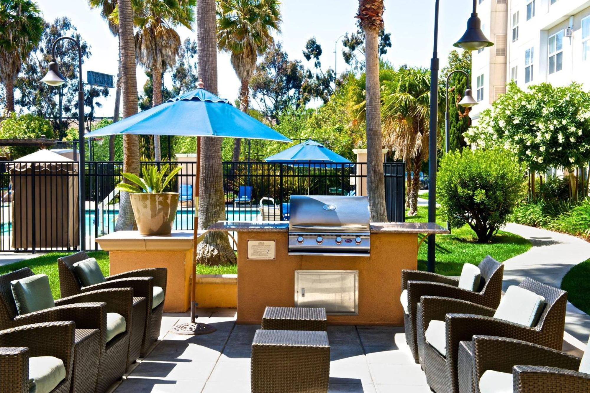Residence Inn By Marriott Newark Silicon Valley Eksteriør billede