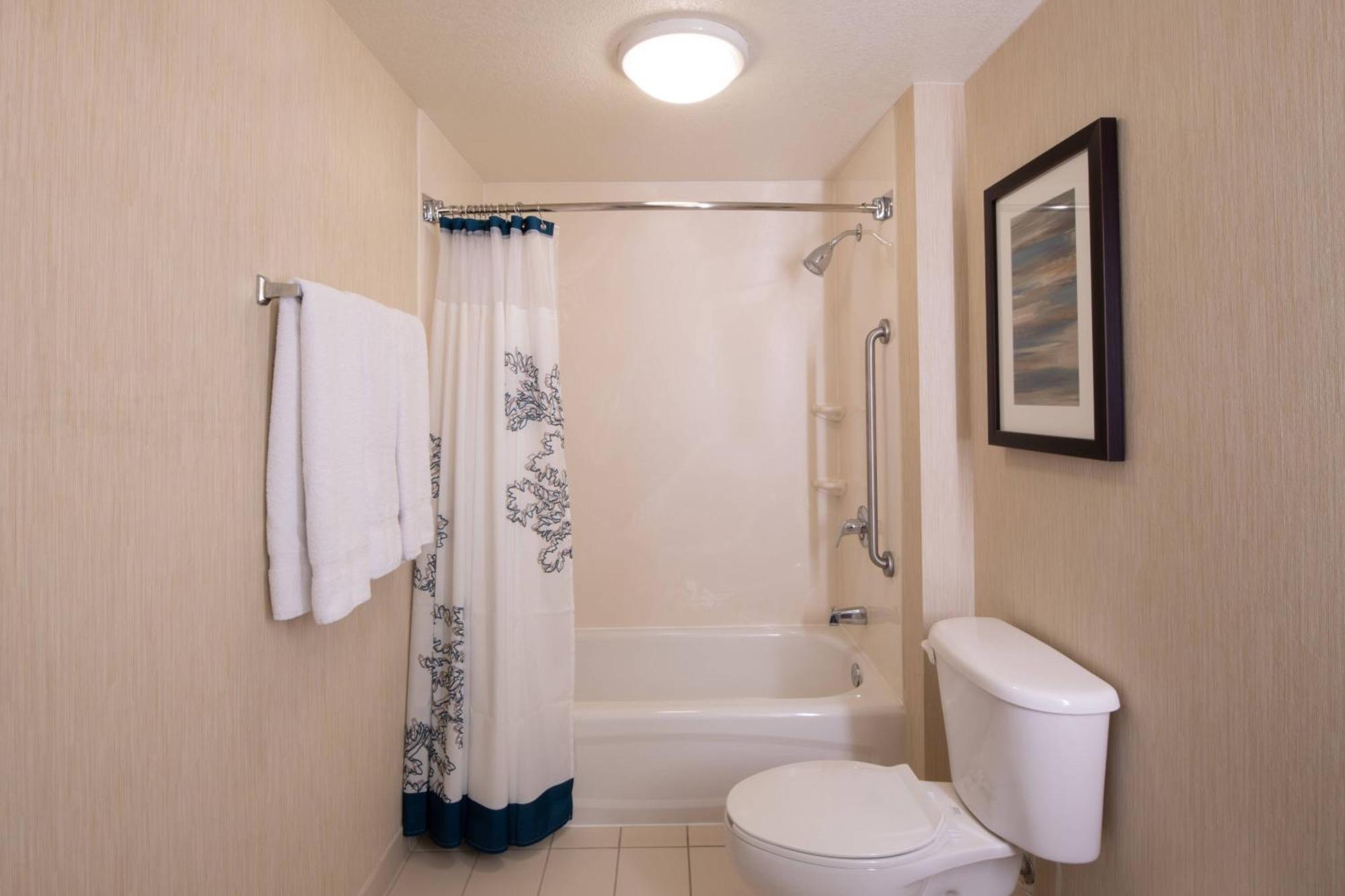 Residence Inn By Marriott Newark Silicon Valley Eksteriør billede