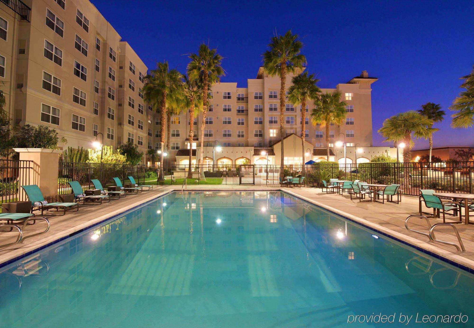 Residence Inn By Marriott Newark Silicon Valley Eksteriør billede