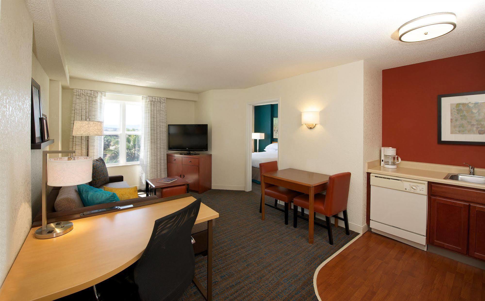 Residence Inn By Marriott Newark Silicon Valley Eksteriør billede